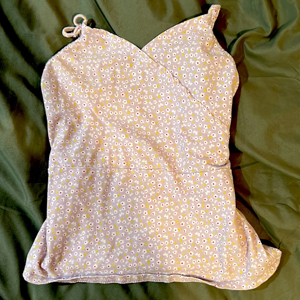 Art Class 10/12 floral tank top. Newly, barley used